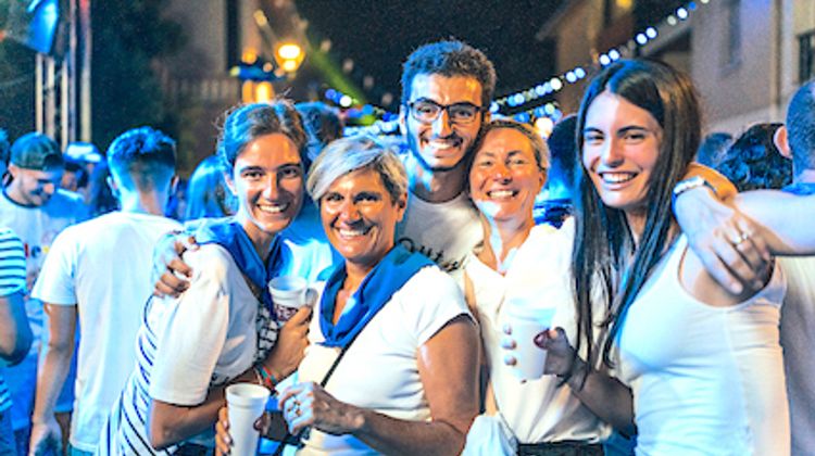 BLEU ET BLANC - Quatre jours de folies à Soustons